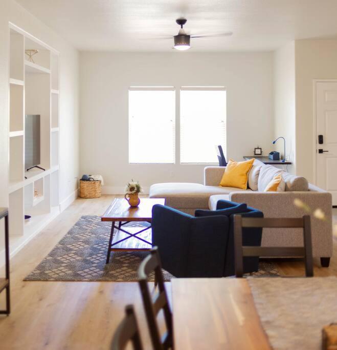 Villa Gateway Retreat: Short Drive To The Sequoias Exeter Exterior foto